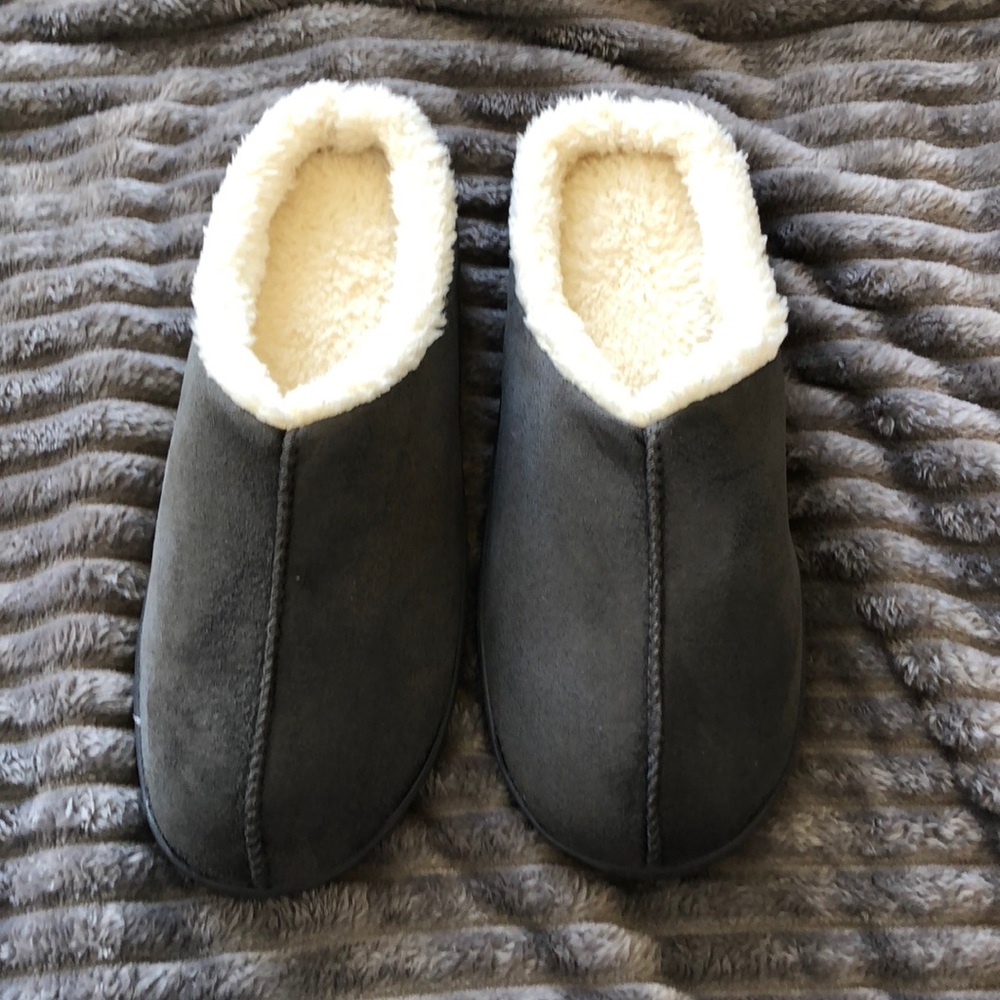 Slippers
